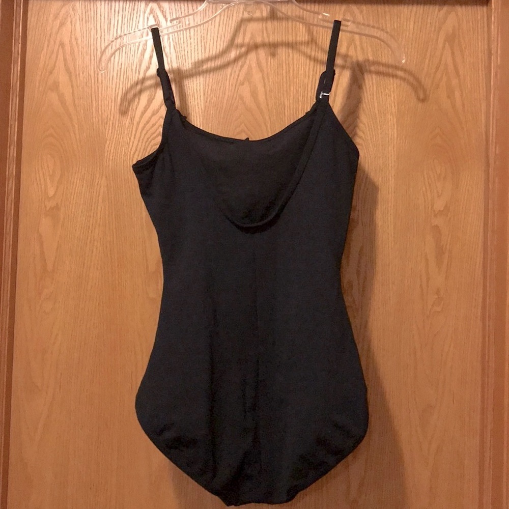 Capezio M full cut scoop back black dance leotard bodysuit adj straps EUC